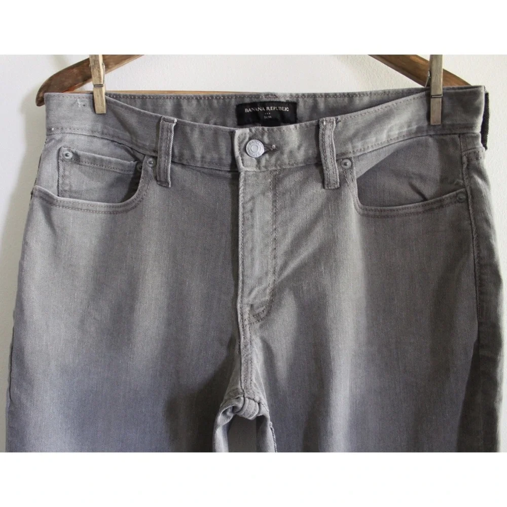 Men’s Banana Republic Grey Slim Jeans 32x 34 preowned